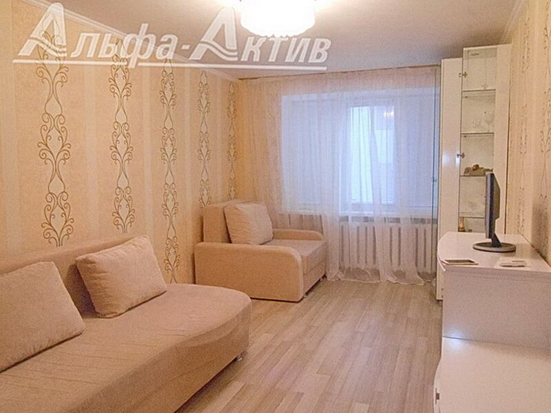 Двухкомнатная квартира, Карбышева ул. - 180489, фото 1